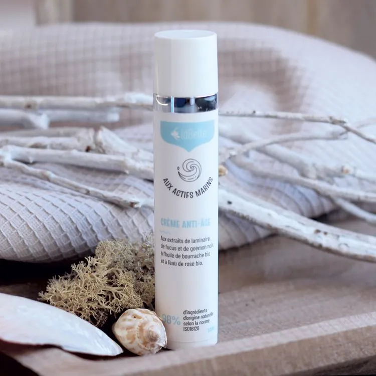 Anti-Aging-Creme mit Meereswirkstoffen und Bio Alo