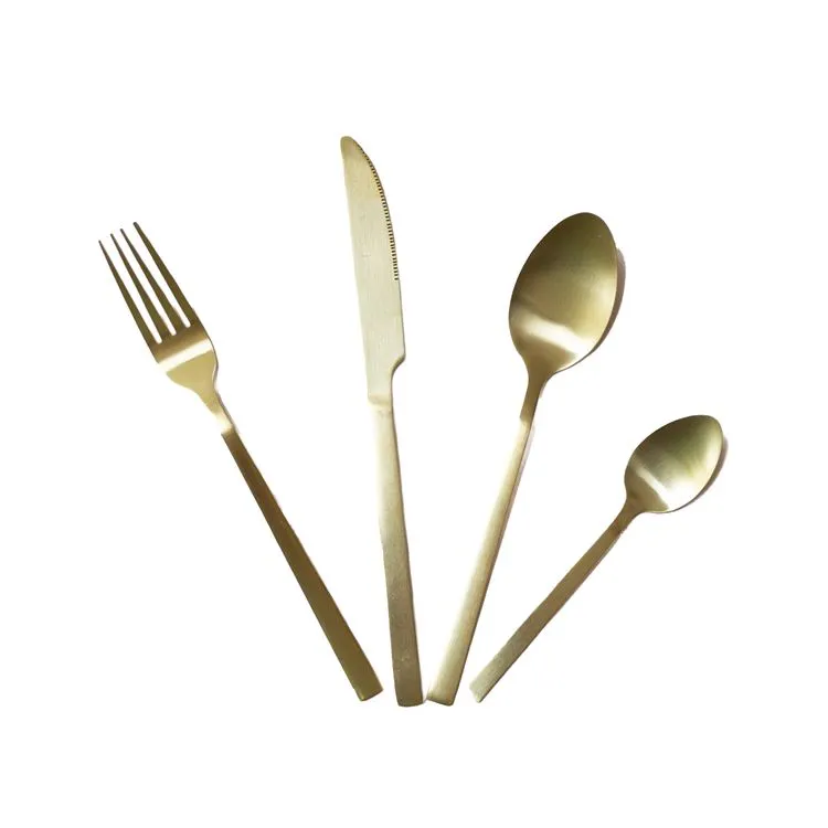 Couverts dor&eacute;s